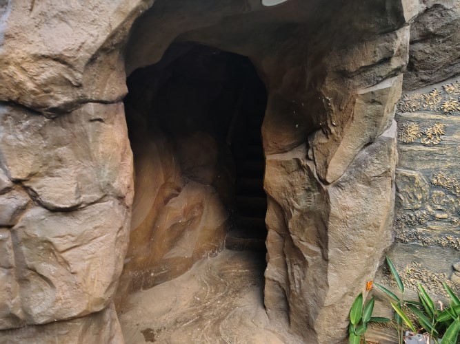 Cave passage entry